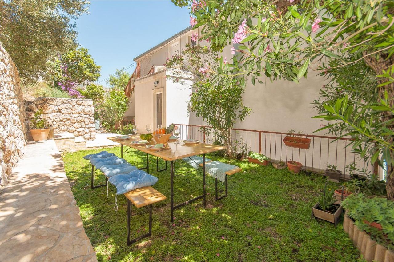 Duće Apartman Roza מראה חיצוני תמונה